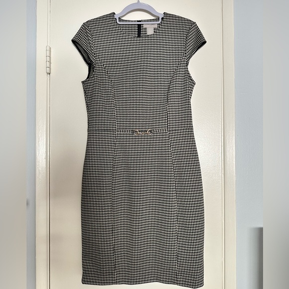 H&M Dress - Picture 1 of 3